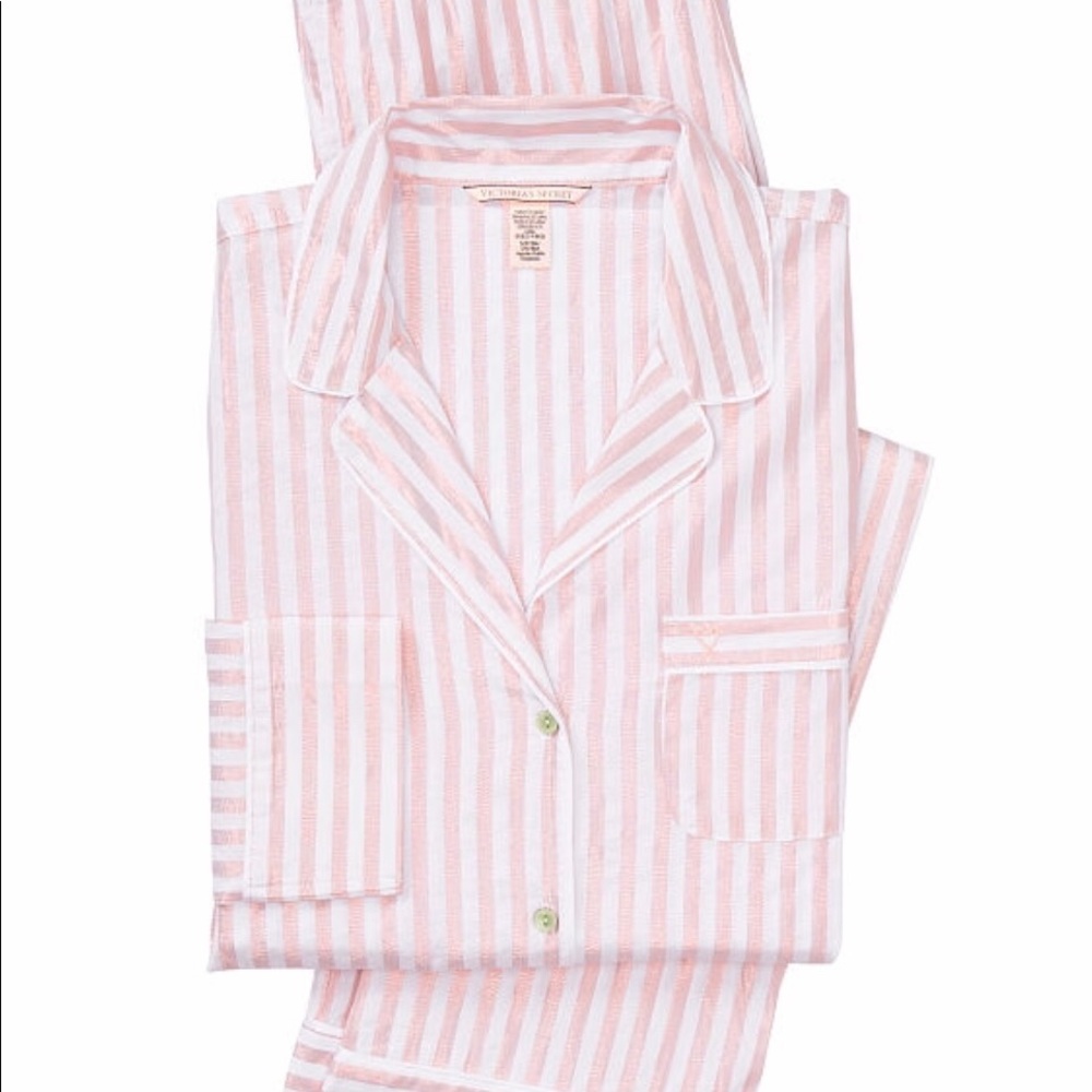 VS   THE LIGHTWEIGHT PJ